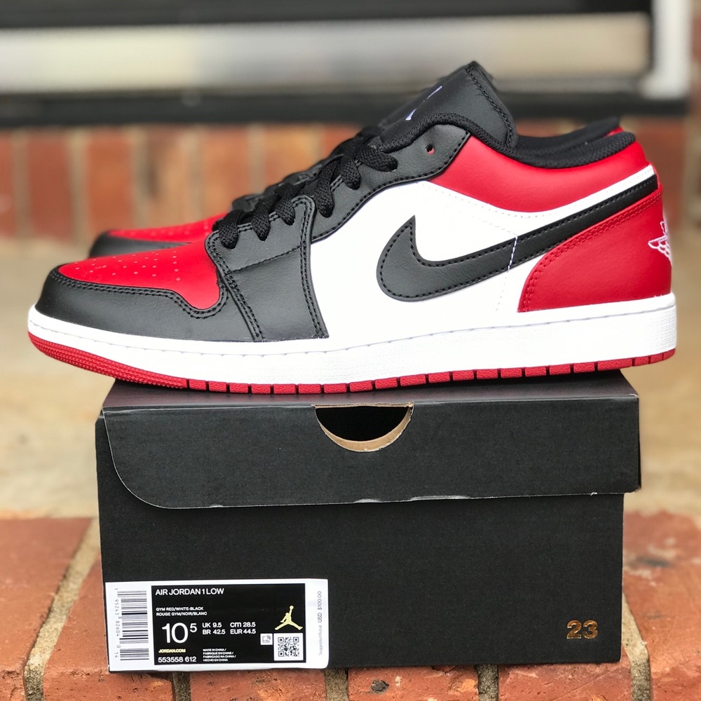 Air Jordan Retro 1 ‘Bred Toe’ Low (2021) - Picture 4 of 15